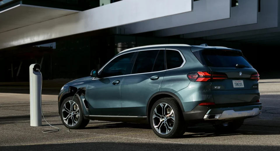 2025 BMW X5 India Launch: Price