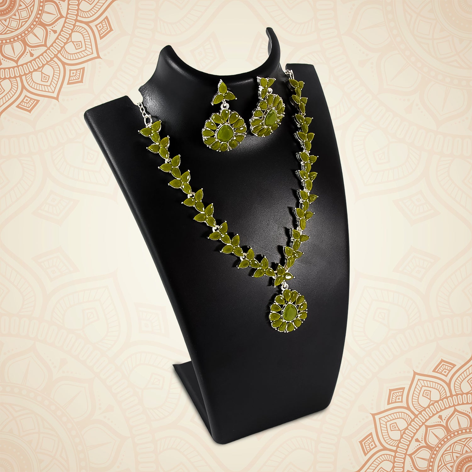 Green Diamond Necklace Set – Elegant Festive Jewellery | BW - Image 2