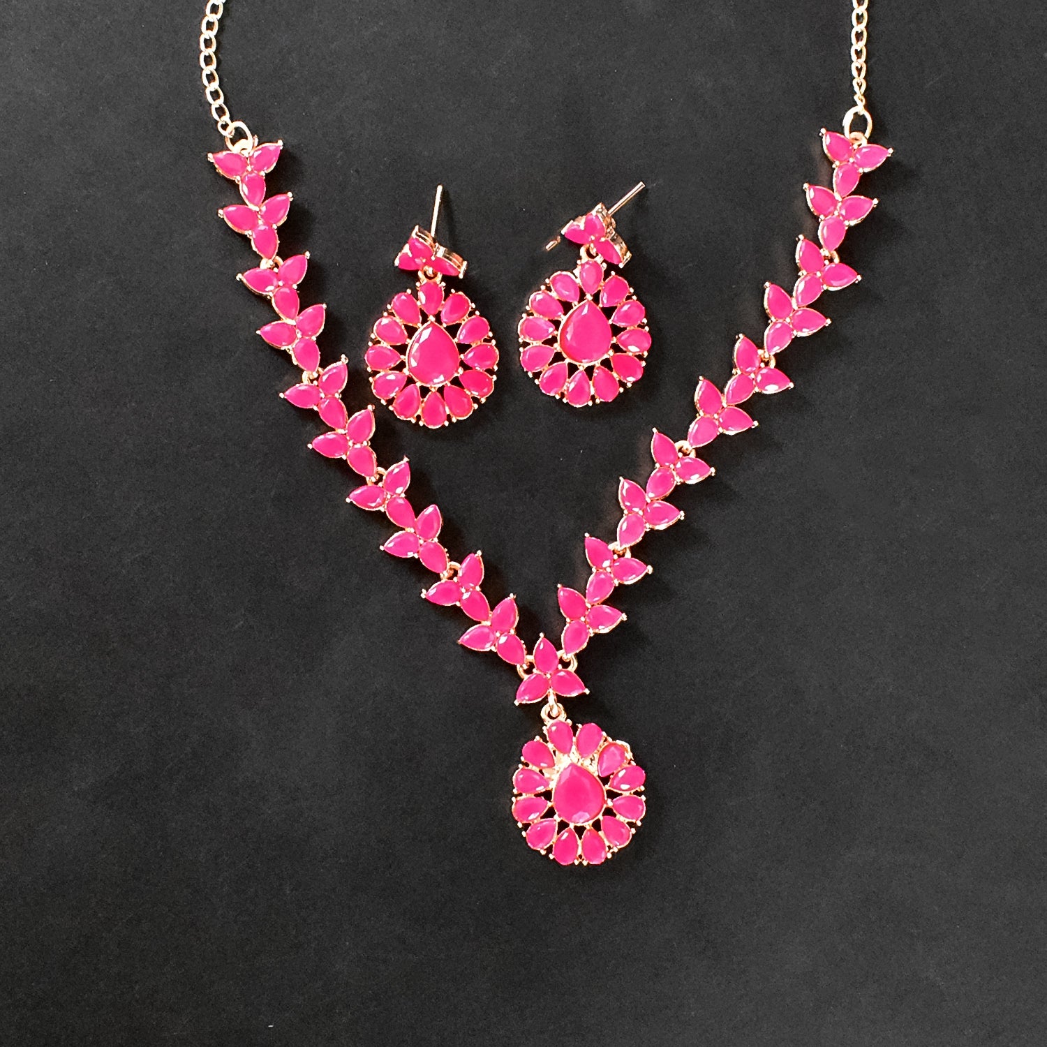 Pink Diamond Necklace Set – Elegant Jewellery for Women | BW - Image 4