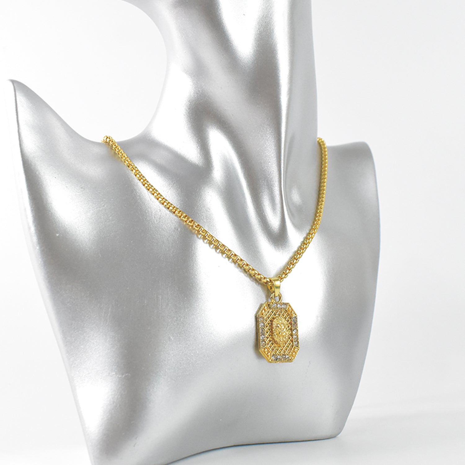 Lion Golden Chain for Men – Stylish High Polish Necklace - Image 4