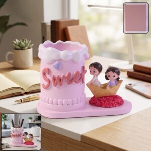 Romantic Love Couple Pen Holder Stand Resin Desk Organizer Pencil Cup