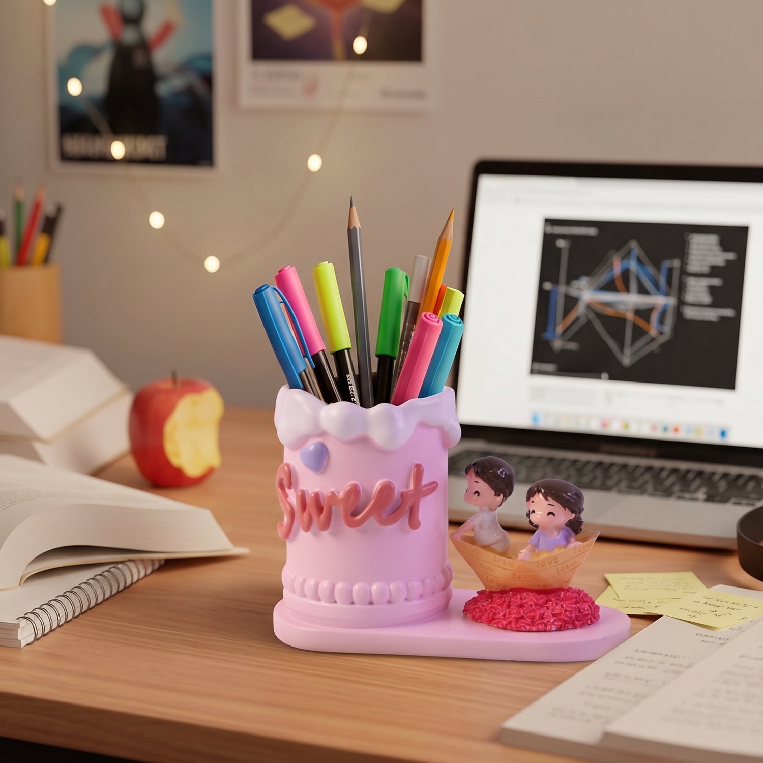 Romantic Love Couple Pen Holder Stand Resin Desk Organizer Pencil Cup - Image 2
