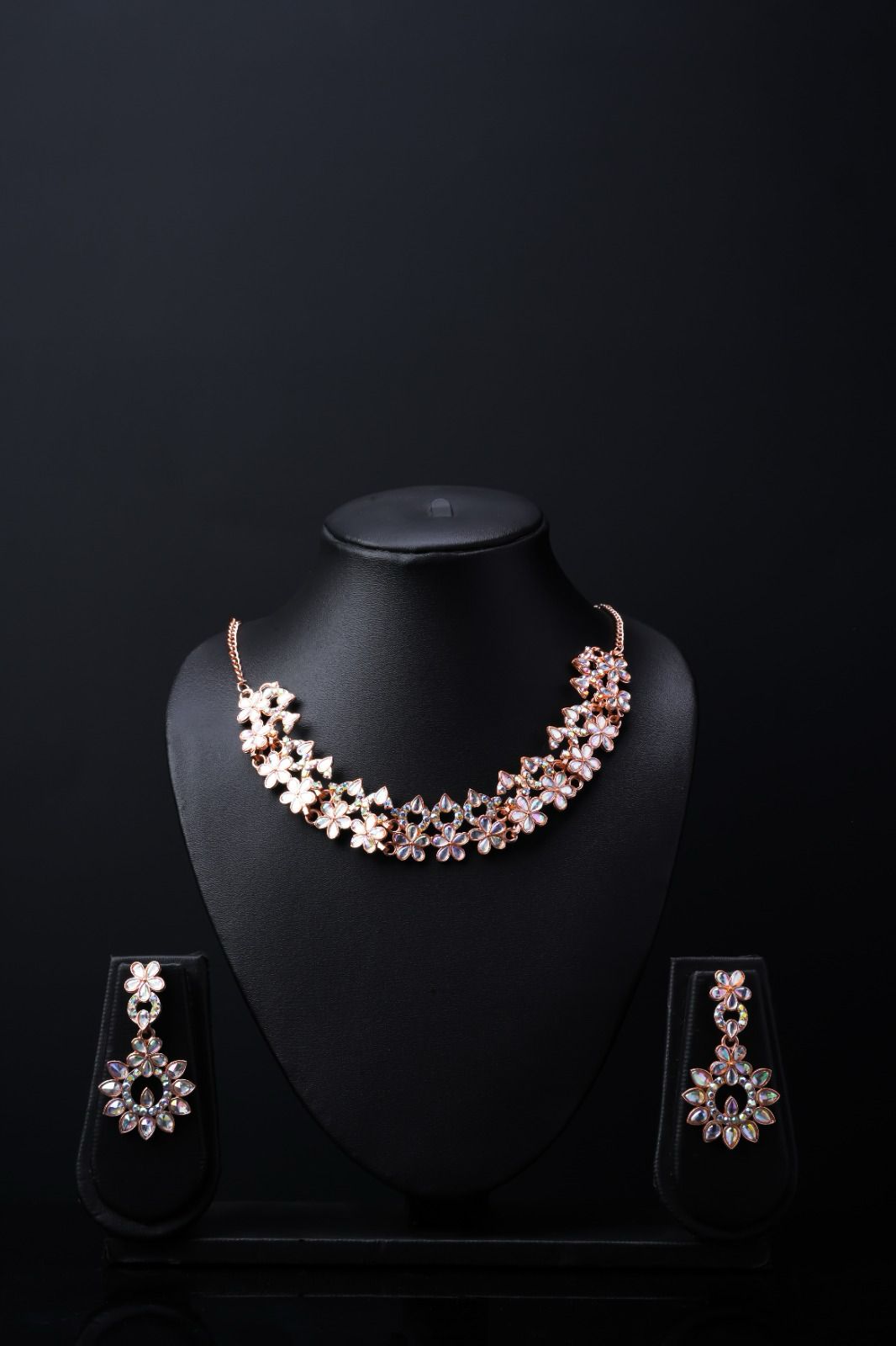 Designer Earring and Necklace Set – Lightweight Traditional Jewelry