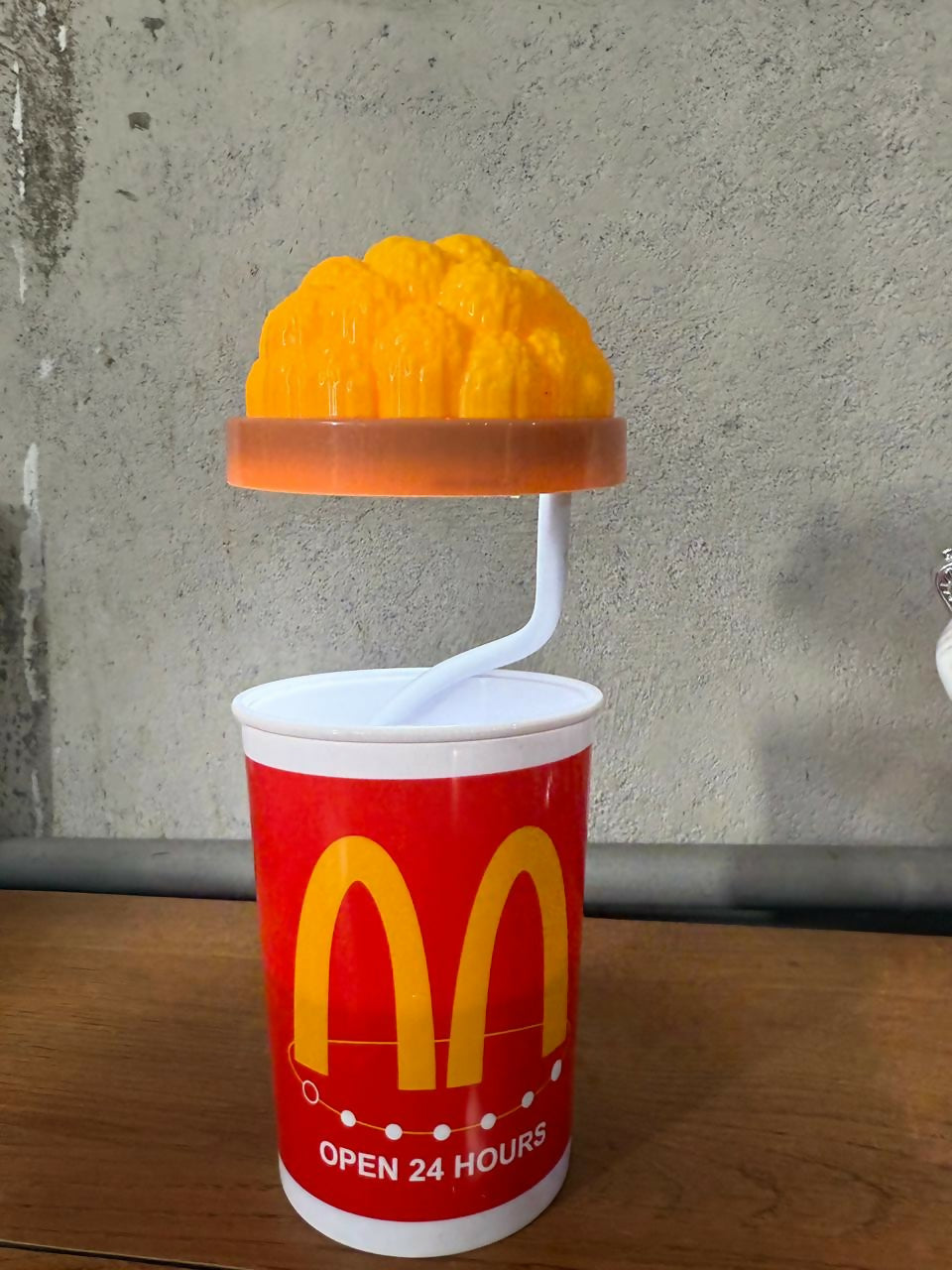 Popcorn Style LED Desk Lamp with Pen Holder Kids Study Table Lamp - Image 4