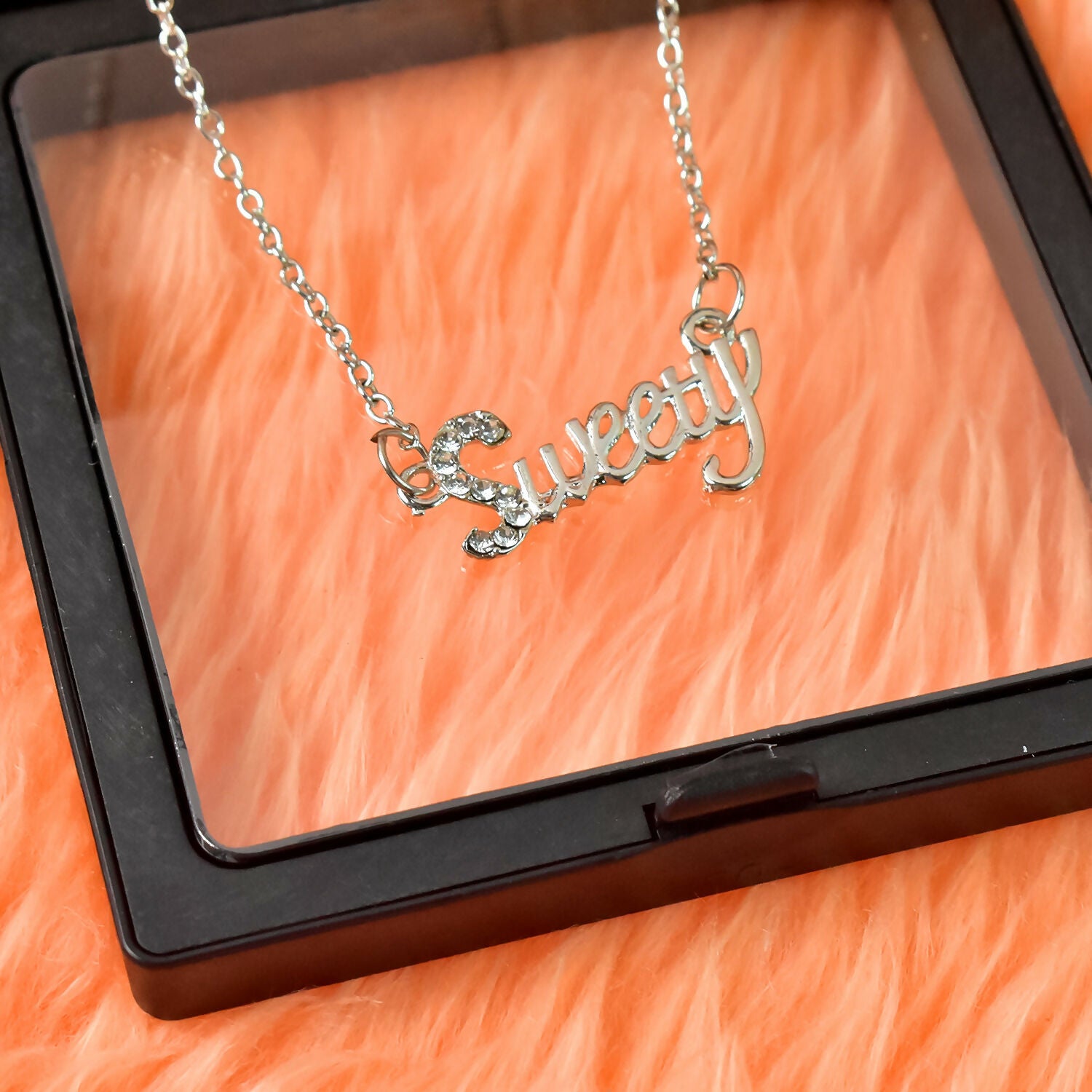 Sweety Pendant Necklace – Silver-Tone Elegant Script Design - Image 3