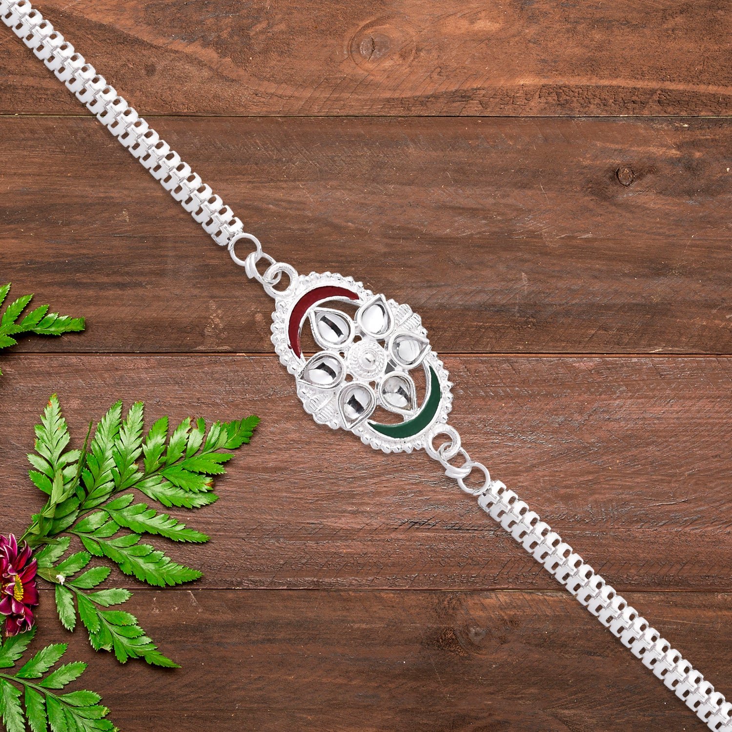 Silver Rakhi – Stylish Tricolor Chain Link Design for Brother - Image 4
